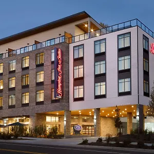 Hampton & Seattle/renton, Wa Hotel